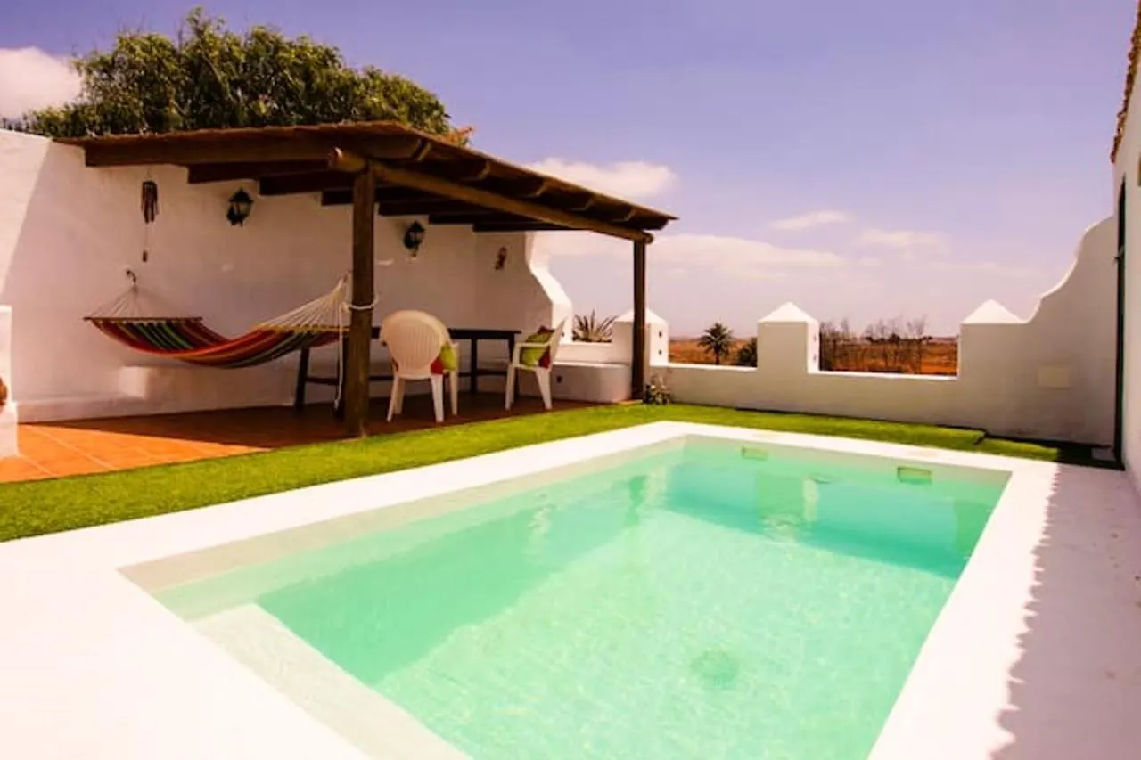 Charming Villa In Antigua With Private Pool